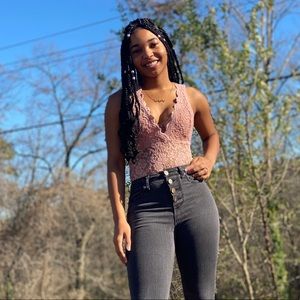 Meet your Posher, Tris